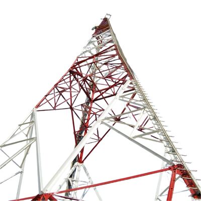 Torre di telecomunicazione per copertura urbana esterna con segnale 4G in acciaio zincato angolare a 3 gambe