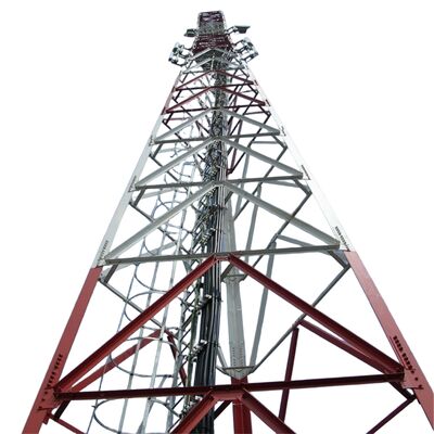 Torre angolare in acciaio a 3 gambe, torre di comunicazione wireless triangolare con gradi di acciaio strutturale tra cui la serie ASTM A36