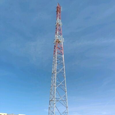 16 26 36M Segnale integrato 3 gambe tubolare in acciaio zincato per esterni 5G 4G Radio satellitare Wifi Torre delle telecomunicazioni