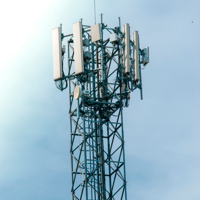 Torre per antenna a 4 gambe resistente alla corrosione da 40 m certificata ISO per infrastrutture di telecomunicazioni
