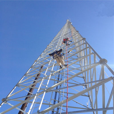 Telecomunicazioni Antenna torre mastro 3 gambe / 4 gambe Tubulare torre di antenna autonoma