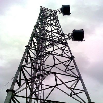 Q345 / Q235 Torre in acciaio tubolare a tre zampe / torri in acciaio reticolato ANSI/TIA-222-G-2005