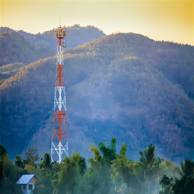 50 60 70 80 Meter 3G 4G 5G Mast Antenna Rifugio 4 gambe Reticola Autoportante Pylon Struttura in acciaio Torre di telecomunicazioni