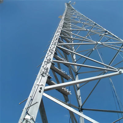 Disegno professionale Torre di antenna triangolare Materiale radomo Telecom Rattice Torri in acciaio