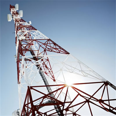 Trasmettitore Wifi Torre di antenna autosostenente Energia solare Satellite in acciaio 4 gambe Torre in acciaio galvanizzato