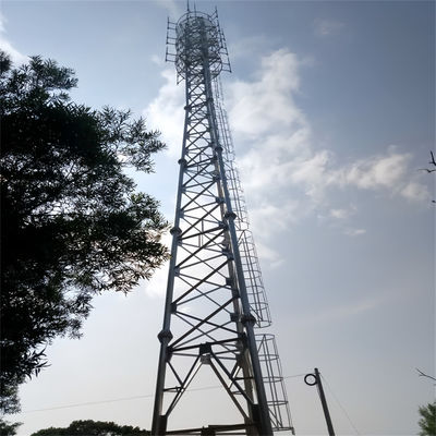 Torre di acciaio tubolare galvanizzata a tre zampe torre di antenna di telecomunicazione a reticolo