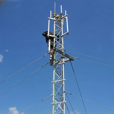 Sito cellulare Trasmissione del segnale Triangolo di acciaio torre di polo di comunicazione