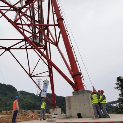33 KV a 110 KV Torre di trasmissione di potenza Angolo Torre di ferro 30-180 km/h Velocità del vento