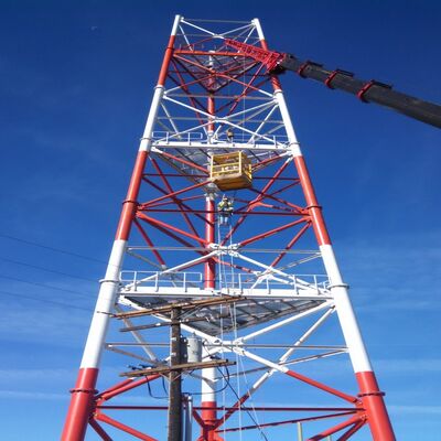 20 30 40M 3 Leg Tubulare di acciaio senza soluzione di continuità ISP Internet 5G Wifi Bts Telecommunication Tower