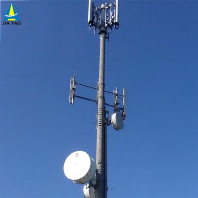 Torre monopolo per telecomunicazioni con albero singolo costruita in acciaio di grado Q235 e Q355 conforme ai codici di progettazione A36 astm EN 1991 1 4 e EN 1993 3 1