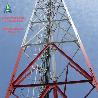Torre di comunicazione lunga angolare dell'acciaio inossidabile di tempo di impiego di 3 gambe resistente alla corrosione per la zona costiera