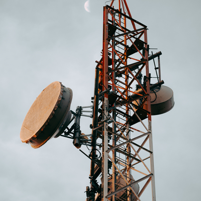 torre staccabile galvanizzata a 3 gambe galvanizzata della immersione a caldo di 50M conveniente per le telecomunicazioni di area mineraria