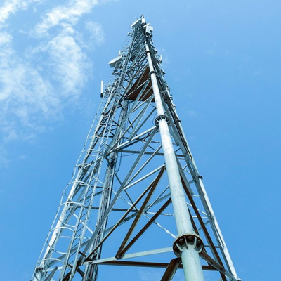 torre delle telecomunicazioni della metropolitana galvanizzata 3 della metropolitana di 44m 54m 66m 74Meter per il hub 5G della stazione degli autobus