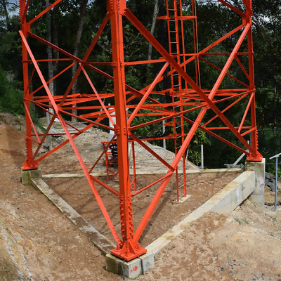 36 49 torre d'acciaio staccabile con gambe di 3 angoli di 54M riutilizzabile per la comunicazione temporanea di eventi
