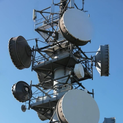 Torre unipolare personalizzabile a colori da 40 m per il blocco aziendale del turismo culturale