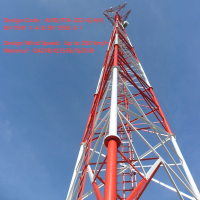 Torre reticolare in acciaio tubolare a 3 gambe ad alta precisione per stazione base 4G 5G 20m 30m 45m 60m Traliccio per telecomunicazioni zincato a caldo resistente al vento
